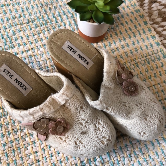 Steve Madden Shoes - STEVE MADDEN knit clog flower heels